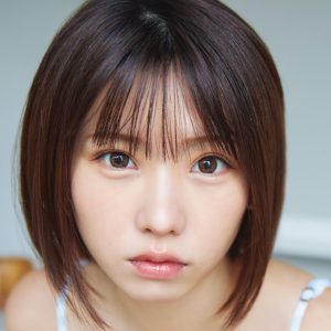 えなこ、魅惑のバックショットに思わずドキッ「世界最高レベルの美しさ」「クールビューティーで良き」「ポーズも表情も完璧」