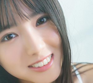 沢口愛華が誌面ジャック!表紙&巻頭グラビア+裏表紙&巻末グラビアに登場