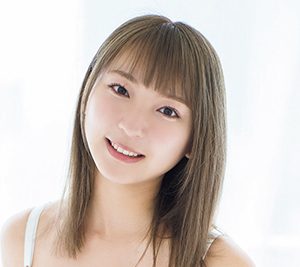 塩川莉世、ソロユニット・SHUGARとして再始動!真っ白なランジェリー姿で再出発