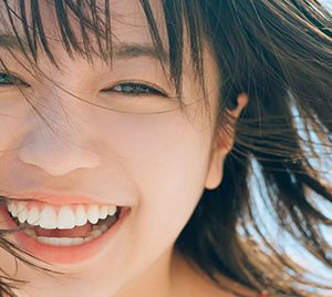 大原優乃“週プレ”11回目の表紙を飾る!はじける笑顔で魅了