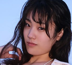 現役早大生アイドル佐藤陽奈(SharLie)、イメージDVDデビュー!1泊2日の週末旅行デート