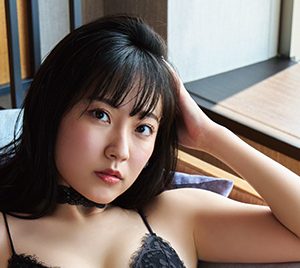 “令和のハイレグプリンセス”林田百加「BUBKA」本誌初登場!大人の魅力あふれるブラックビキニ姿を披露