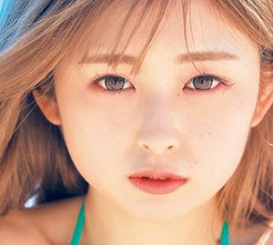 ゆうちゃみ「週プレ」表紙&巻頭グラビアを飾る!令和の国民的白ギャルが美ボディー披露