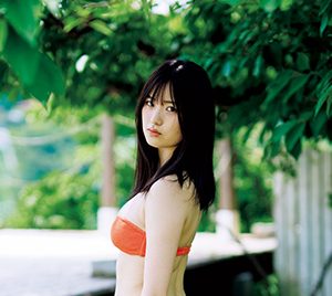 女優&グラビアアイドル斎藤愛莉「週プレ」登場!インタビューも