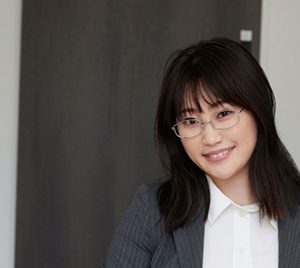 グラドル兼配達ドライバー・仁井戸優、イメージDVDデビュー!最高の癒やしをお届け