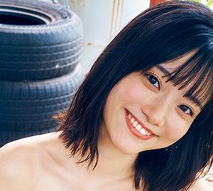 新人レースクイーン涼雅「週プレ」初登場!初々しいさあふれるスレンダースタイル披露