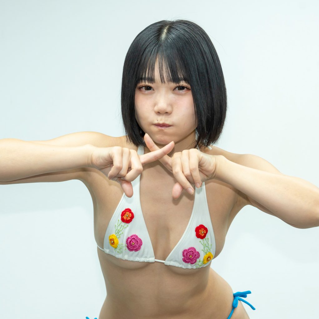 イメージDVD「これから×××しませんか?」(スパイスビジュアル)取材会に出席した峰尾こずえ