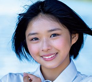 現役JKモデル桑島海空が“週プレ”に登場!フレッシュなグラビアを披露