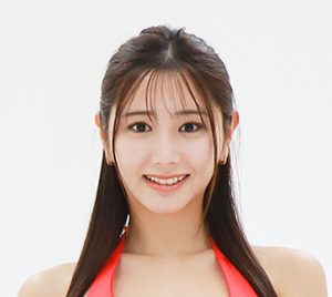 斎藤恭代、圧倒的美貌&スタイルで大反響!新年の抱負は「2022年以上にグラビアを頑張りたい」