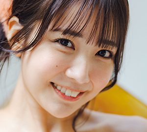 「#2i2」天羽希純の最新撮…キュートな笑顔と抜群のスタイルを披露