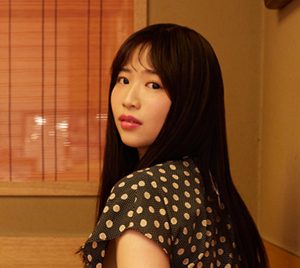 “三刀流”グラビアアイドル鈴原りこ、1年ぶりのイメージDVD…ピュアフェイス&美ボディーは健在