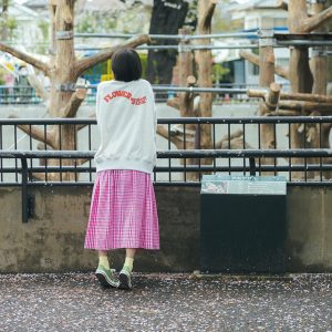 AKB48大西桃香2nd写真集よりバックカバーカット4種&秋元康氏による帯コメ到着