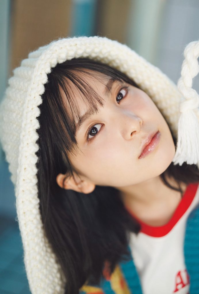 「blt graph.vol.97」ローソンエンタテインメント購入特典ポストカード
遠藤理子(櫻坂46)