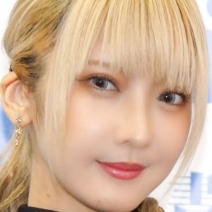 火将ロシエル、両腕と両脚が眩しいキャミソール×ショーパン姿で誘惑「ロシちゃん良き」「ちょっと格好良い感じで好き」