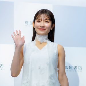 元TBSアナ山本里菜、水着撮影に本音「めっちゃ緊張しました(笑)」